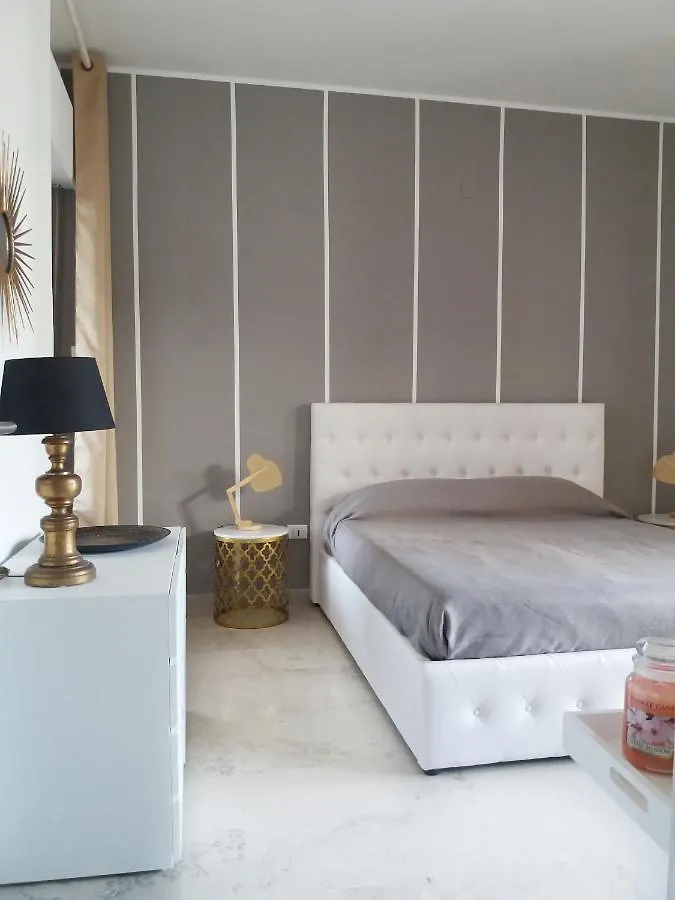 Villa Coral Mondello Palermo Apartment