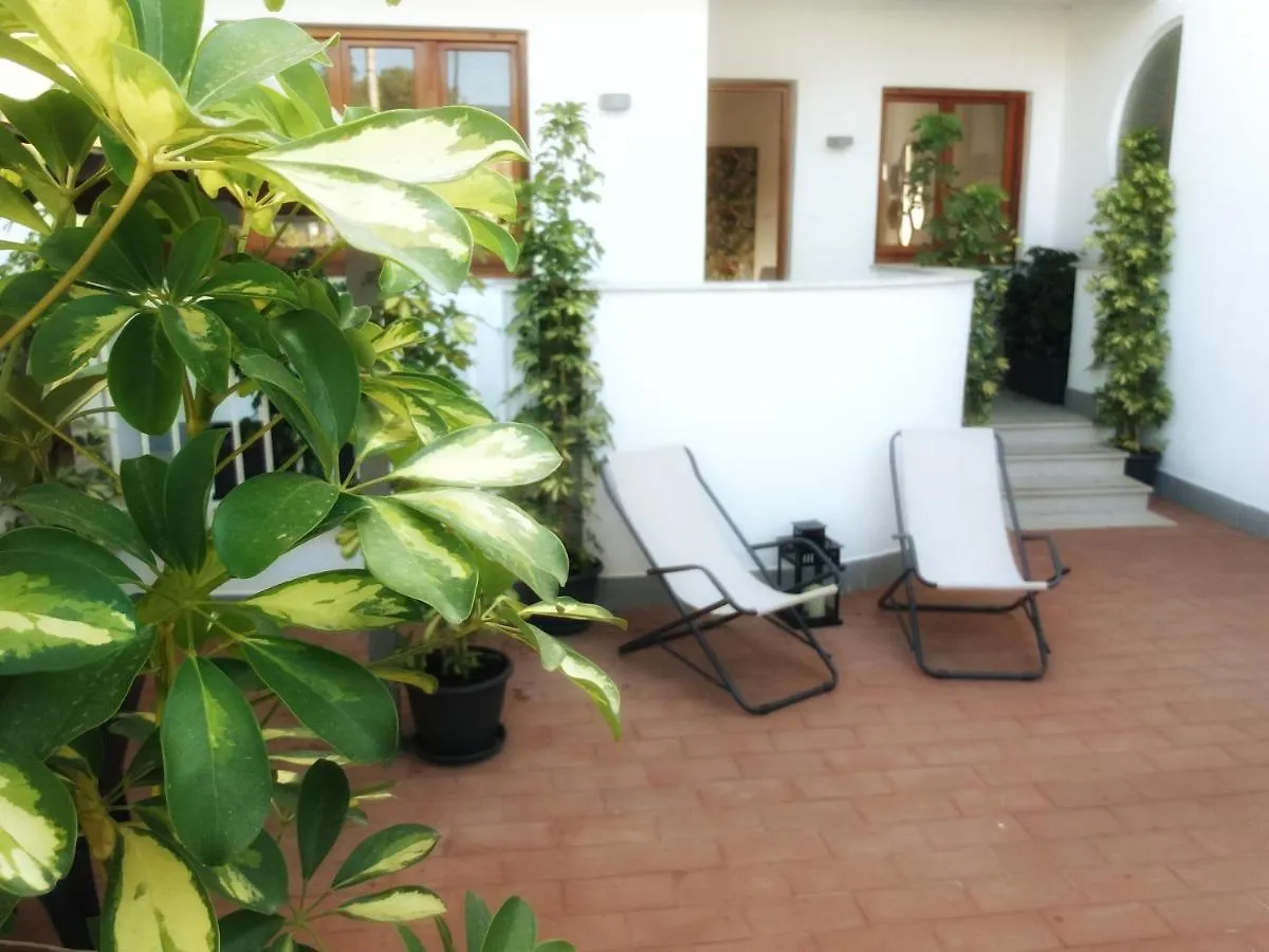 Villa Coral Mondello Palermo 0*,