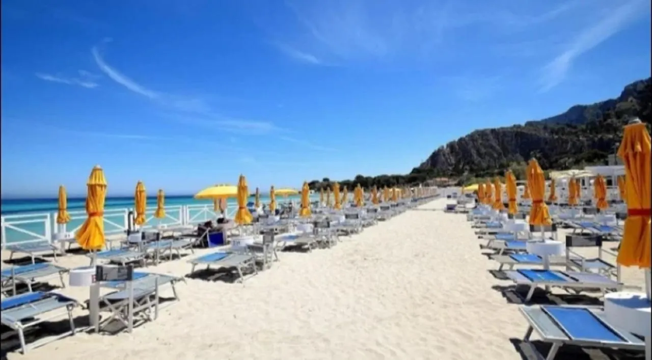 Villa Coral Mondello Palermo Italy